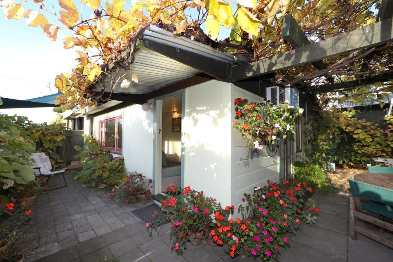 The Berry Farm Retreat Villa Хейстингс Екстериор снимка